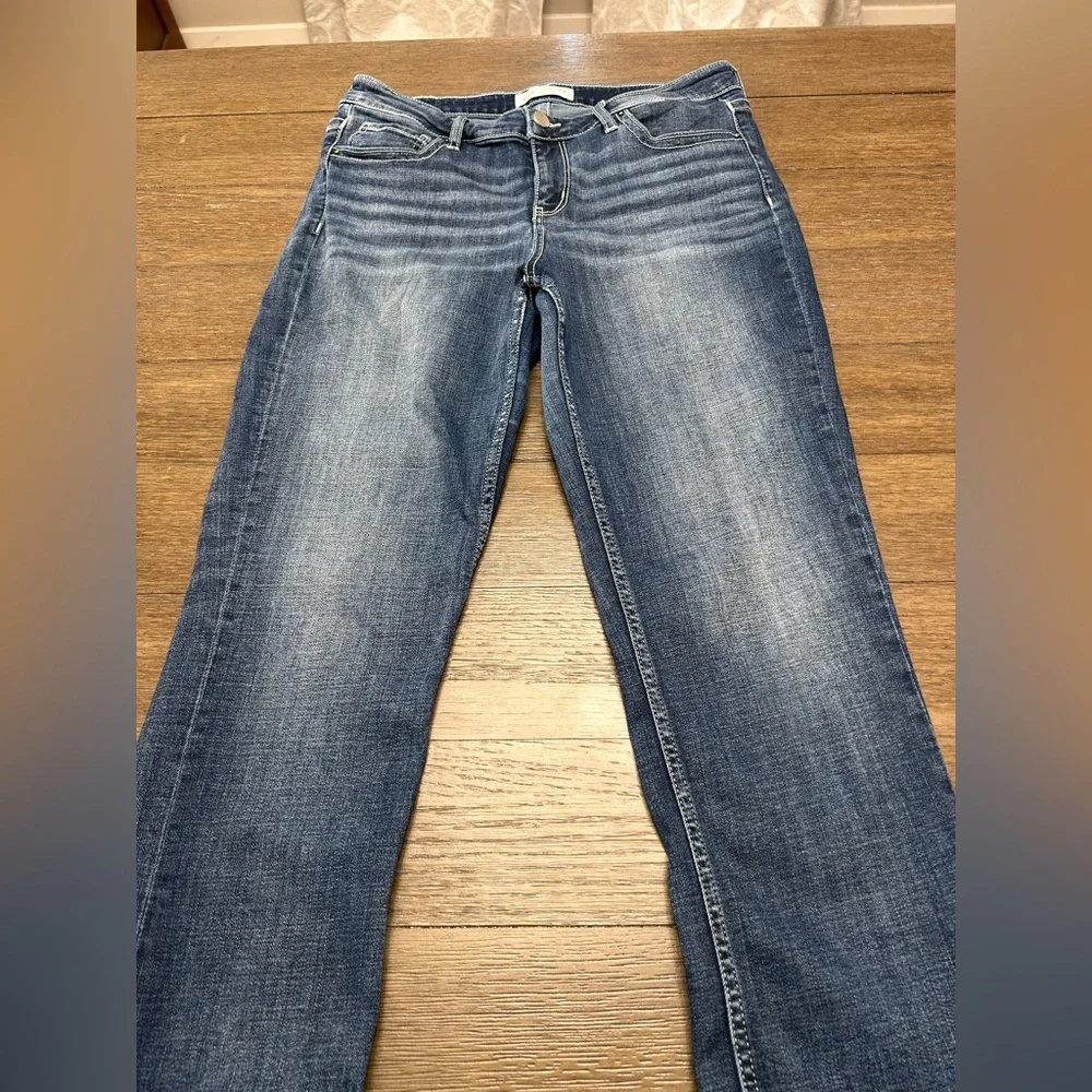 BKE Victoria Stretch Cropped Jeans Mid‎ Rise Women’s Size 30 waist